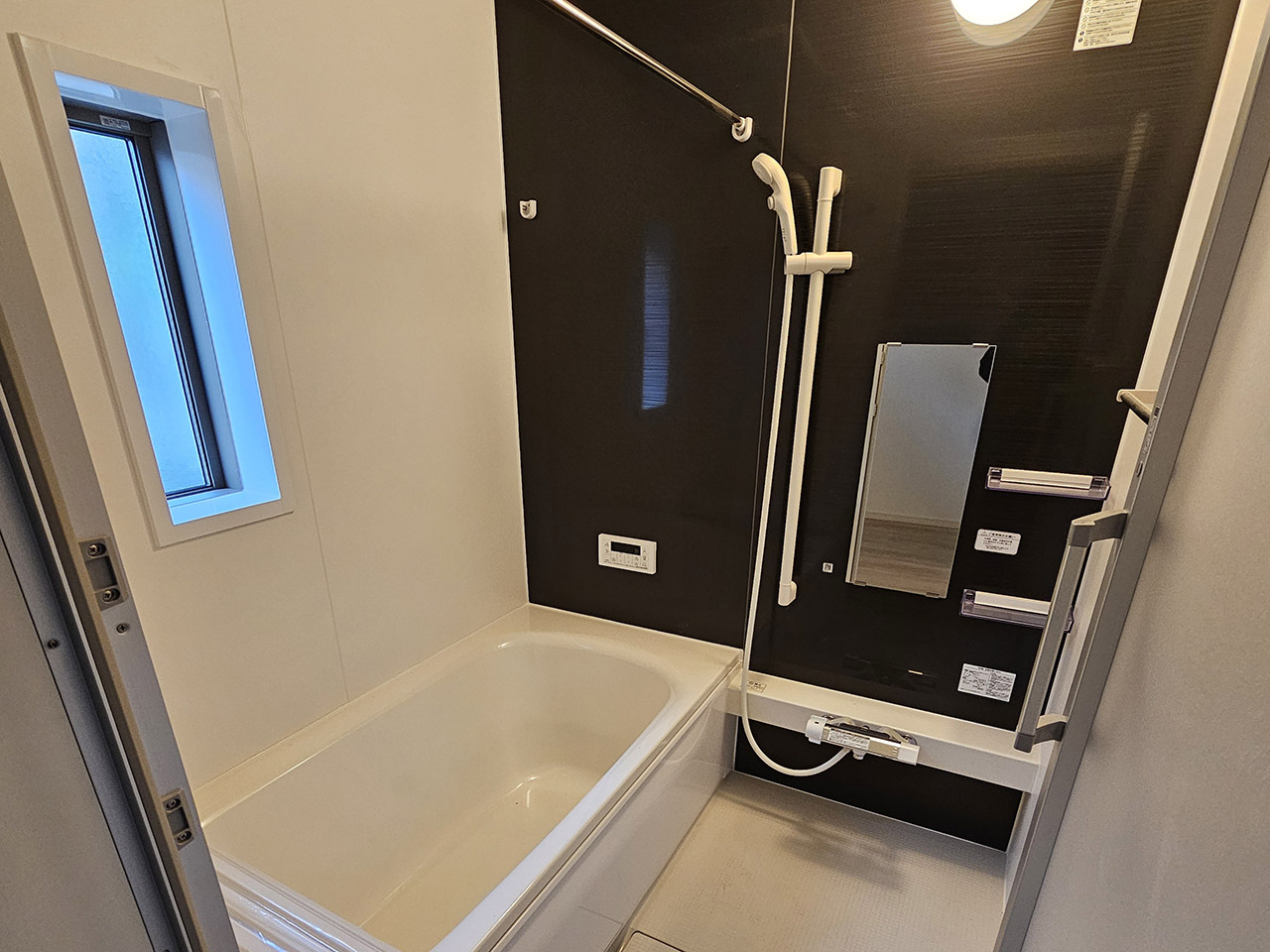 ひのメディホーム三枚橋/金山 部屋の様子